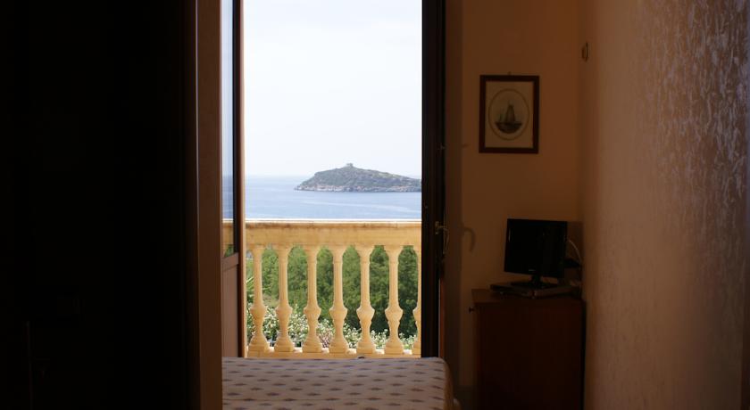 Camere vista isola Cirella a Diamante