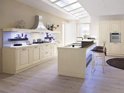 Cucina Classica con penisola Legno Massello GRETA