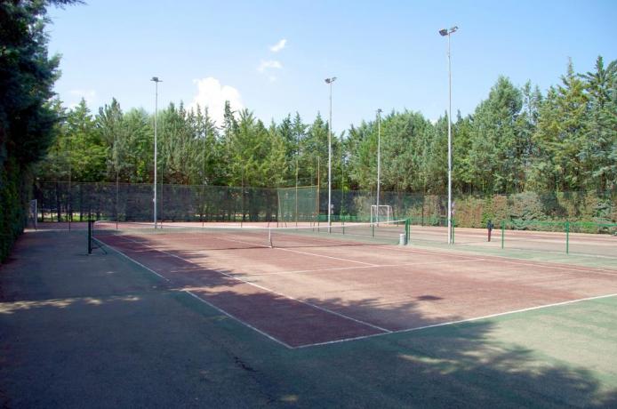 Tennis