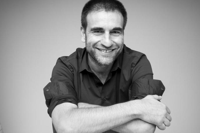 UN'ORA DI NIENTE un monologo comico in piedi