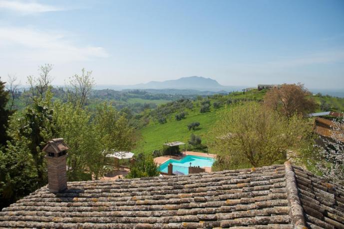 Agriturismo nel Lazio in collina  