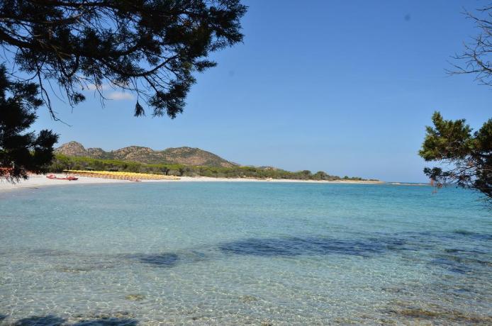 Resort a Orosei in Sardegna con Piscina Coperta