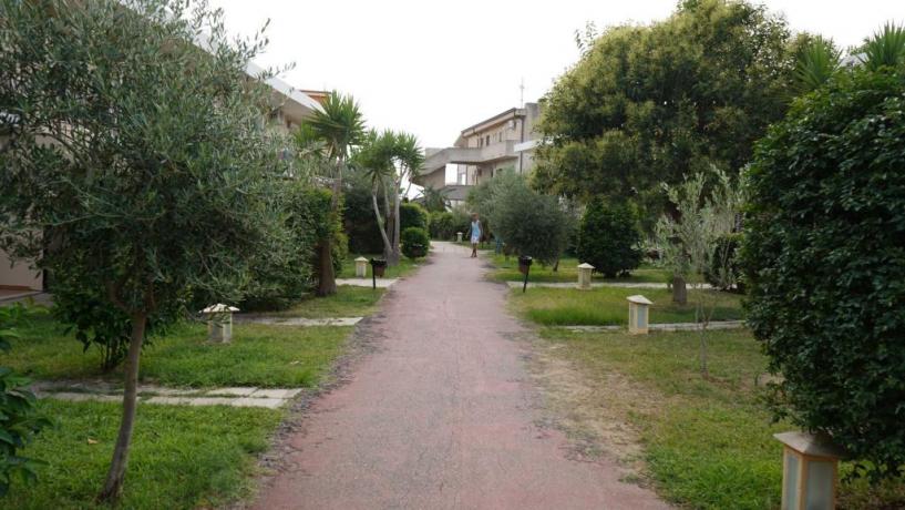 Hotel con giardino e area giochi bambini 