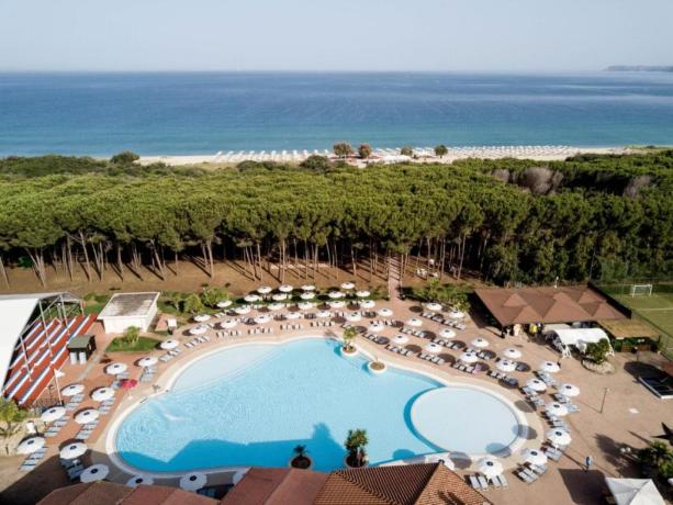 Villaggio 4 stelle a Nicotera con piscina