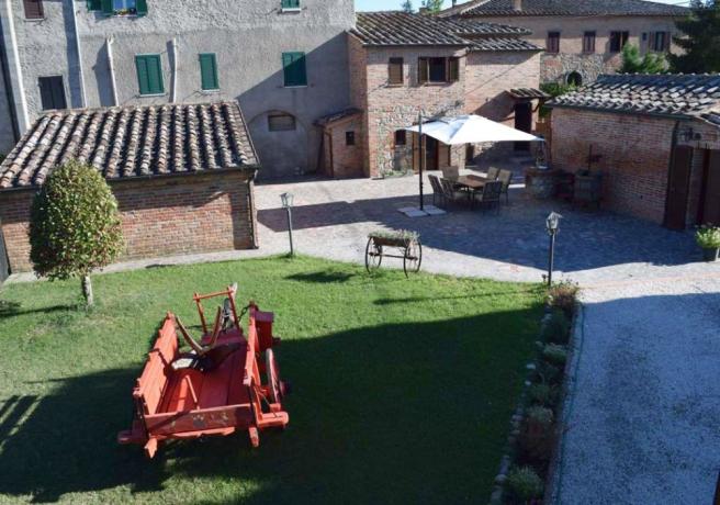 Val di Chiana: Camere e Appartamenti in Campagna - B&B Tuscan Style