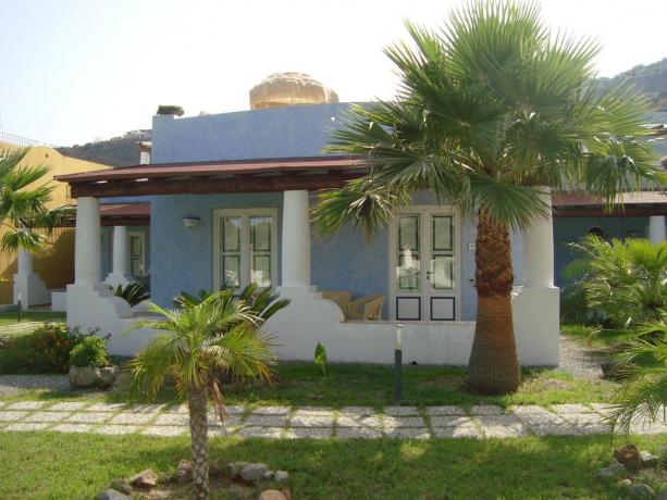 Appartamenti in Hotel a pochi km da Lipari