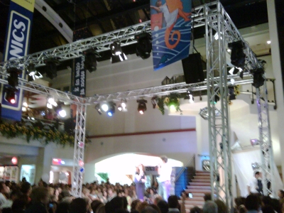 Notte bianca a Piazza Umbra centro commerciale