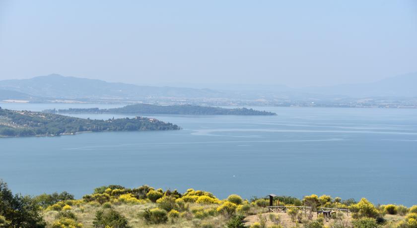Bellissima vista panoramica Lago Trasimeno