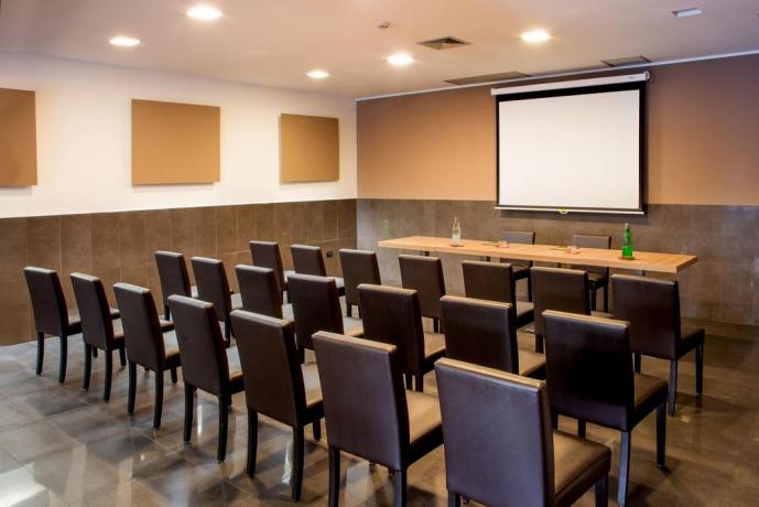 Hotel con sala-conferenze vicino A1 Magliano-Sabina Lazio 