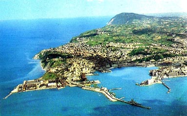 Pernottare in Centro di Ancona, Le Marche