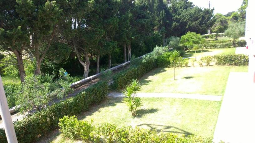 Villaggio Bungalow con Giardino e Piscina 