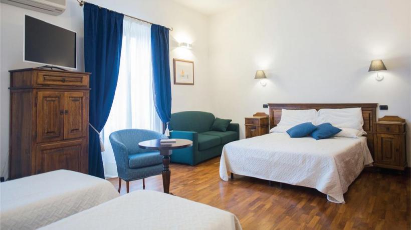 Castellammare Hotel vicino alla spiaggia la Playa