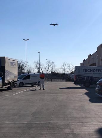 Disinfezione luogo Esterno SUPERMERCATO con Pompa-Nebulizzatrice