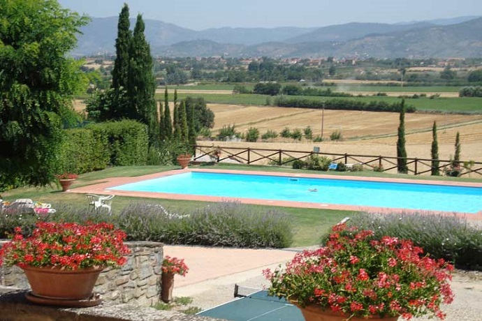 Piscina esterna Agriturismo