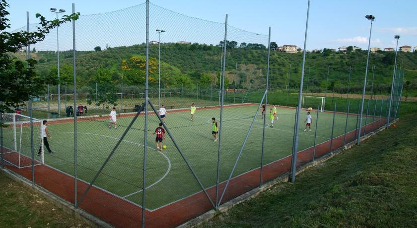 Agriturismo con Campo da Calcetto 