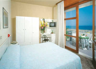 hotel vista mare a rivazzurra