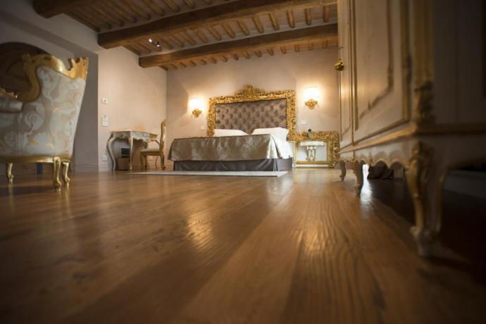 Exclusive SPA Suite con Jacuzzi, aromaterapia, cromoterapia Cortona 