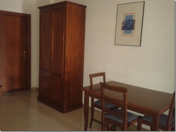 Depandance 2+1 con Tavolo - Villa Magione