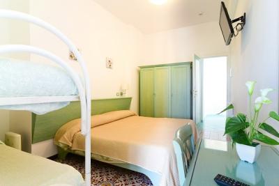 Spaziose camere familiari con tutti i servizi