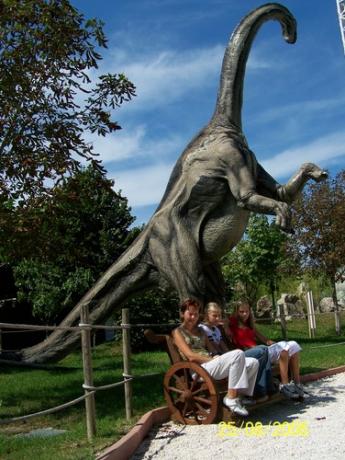 Dinosauri e Squali al Parco Divertimenti Gulliverlandia