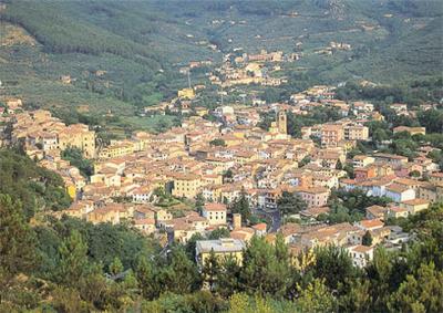 Alberghi e Agriturismi in Posizione Panoramica, Buti