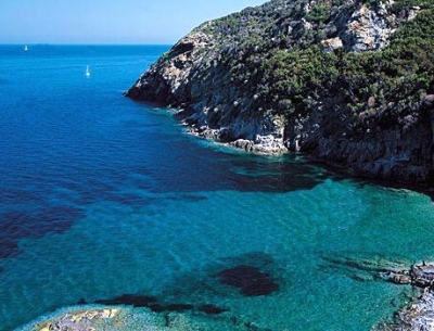 hotel sulle isole toscana: capraia, giglio, pianos