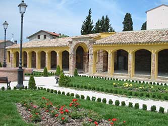 Hotel e Ristoranti Tipici vicino al Mare