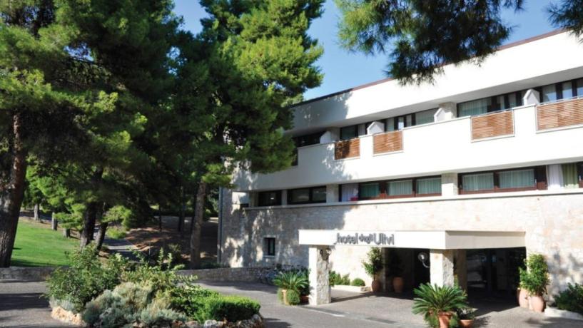 Puglia Offerte Villaggio 3 stelle ristorante 