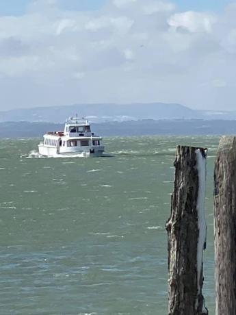 Hotel Lago Trasimeno, vicino Traghetto per Isole