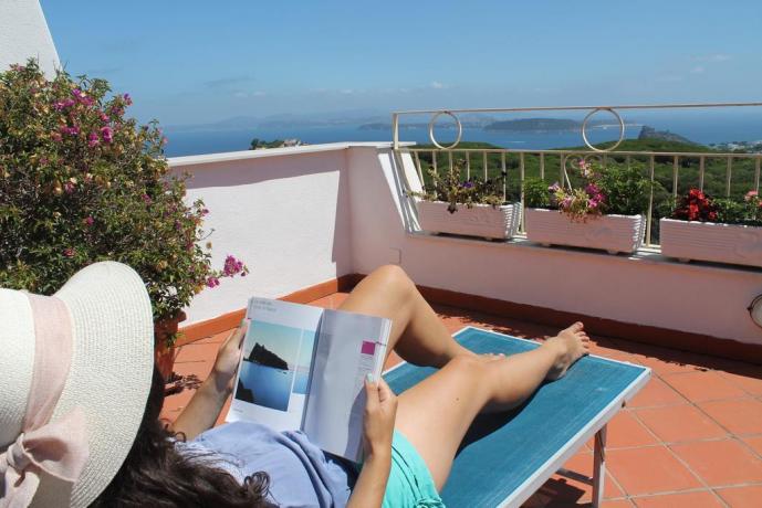 Terrazza solarium casa vacanze a Barano d'Ischia 