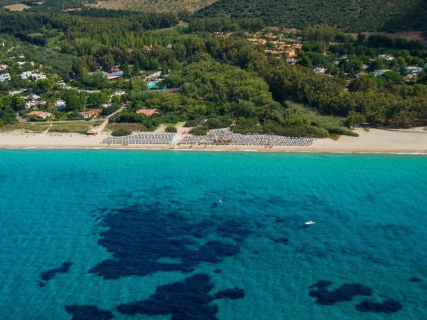 Villaggio con Piscina Animazione SPA Spiaggia Sabbia CALASERENA 