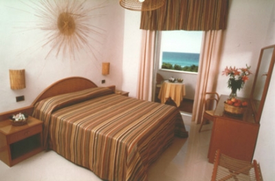 camere con bagno e vista mare, Rivabella
