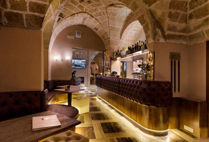 Bar dell'hotel 4 stelle in Puglia