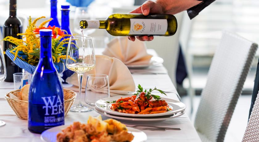 Ristorante Resort sul lungomare di Alba Adriatica