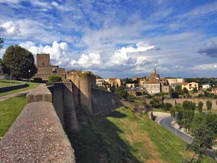 Hotel e B&B Convenienti in Centro di Tuscania