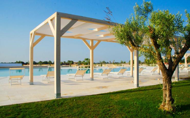 Residence con Appartamenti Vacanza e Piscina sul Metaponto 