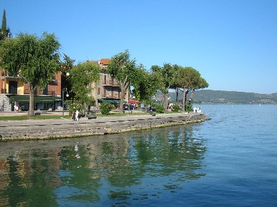 Passignano-lungolago