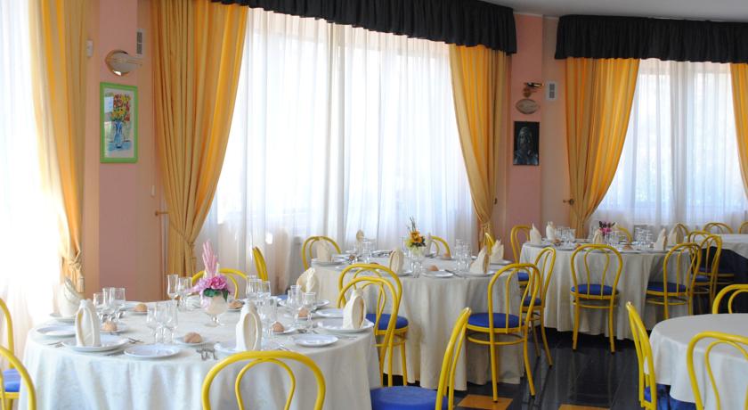Sala Ristorazione del Villaggio