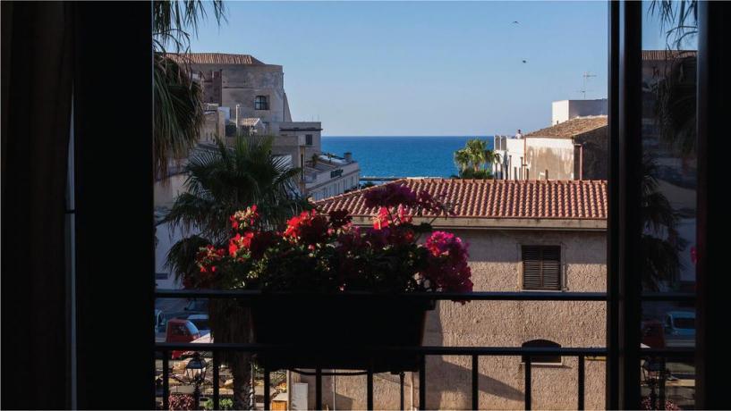 Hotel tra Trapani e Palermo vicino Mare Playa