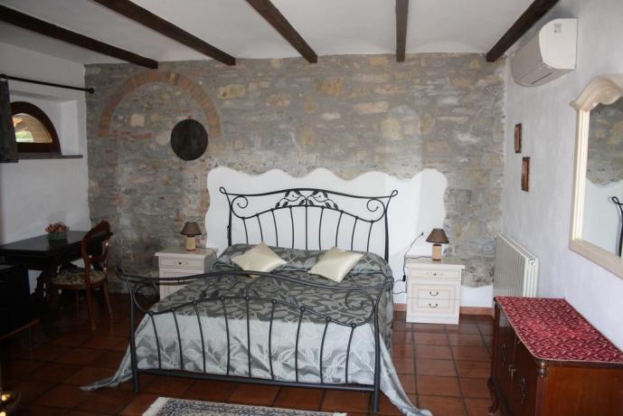 costa etruschi Camere molto curate in B&B