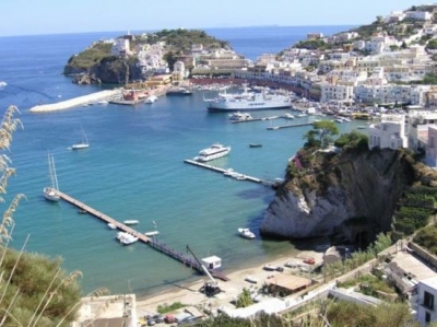 bed and breakfast in ponza
