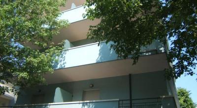 Residence Rimini appartamenti con balcone attrezzato