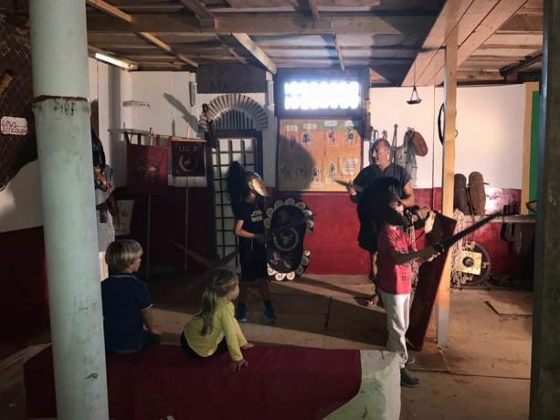 Lezioni ars gladiatoria Scuola Tivoli
