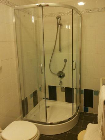 Servizi-privati-doccia Hotel 3 stelle Diano-marina