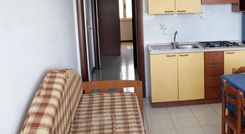 Hotel 4 stelle con camere o mini-apartamenti