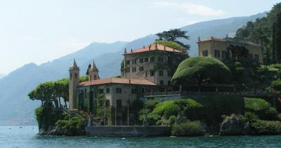 Hotels to stay near the Iseo Lake