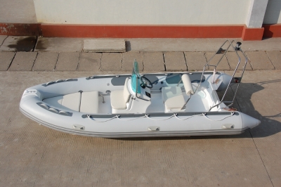 RIB470B CON CUSCINERIA E ROLLBAR