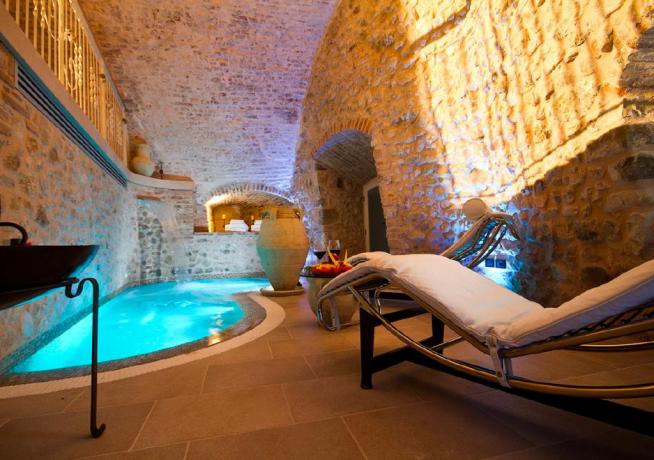 Grotta del benessere in Hotel Romantico Rimini
