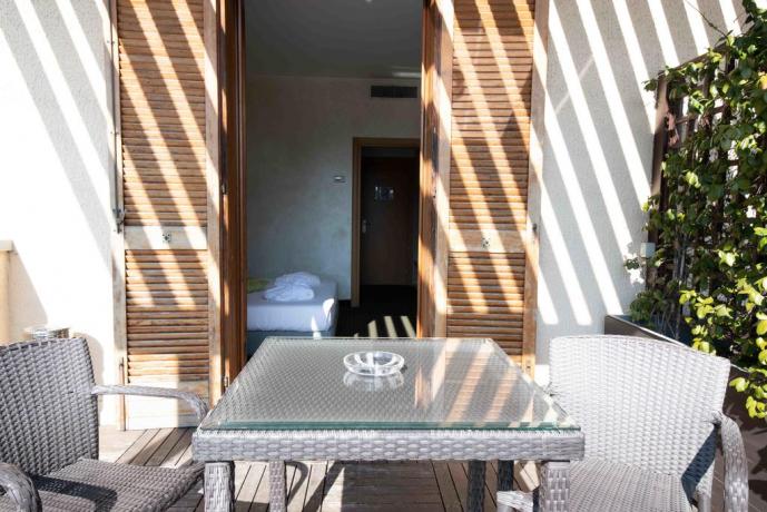 Terrazza Arredata in Grande Villa a Nerviano