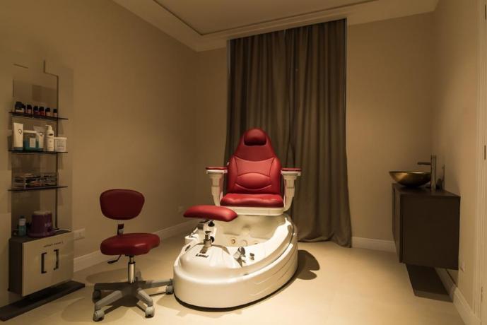 Pedicure SPA benessere Hotel*** Fiuggi Terme	 